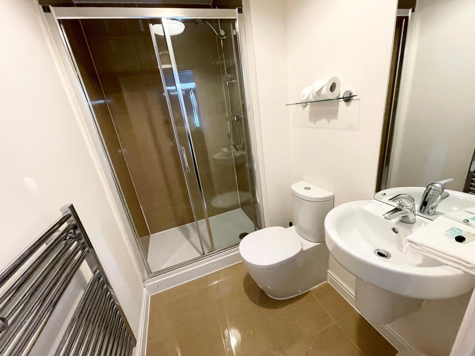 Blue Sky Apartments @Wallis Square, Farnborough Farnborough  Extérieur photo